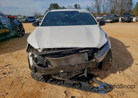 2022 Kia Forte Gt Line z USA, uszkodzony, nr VIN 3KPF54AD9NE511323